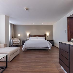Deluxe Junior Suite